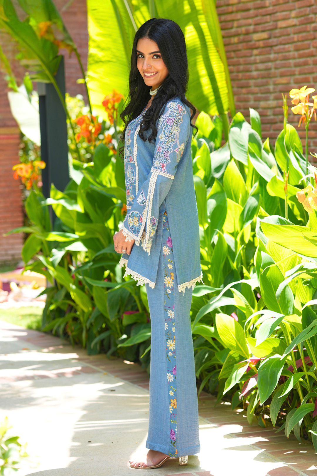 Jhoola Kurta Set