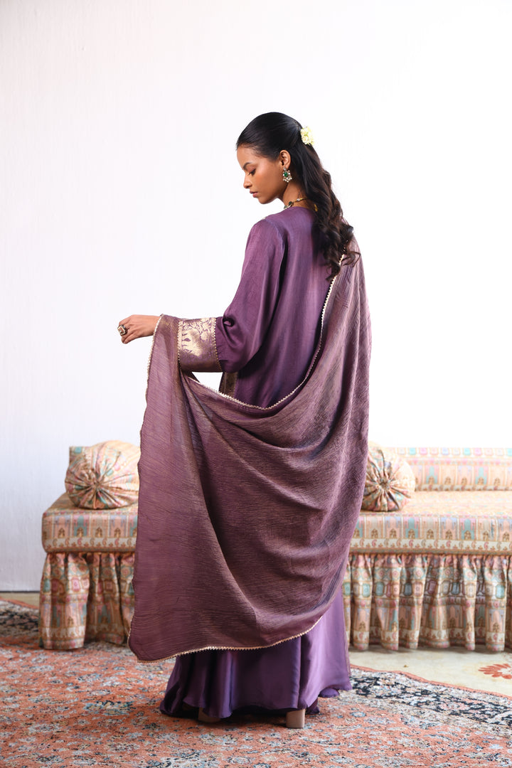 QUYAAM MAUVE SATIN KURTA SET