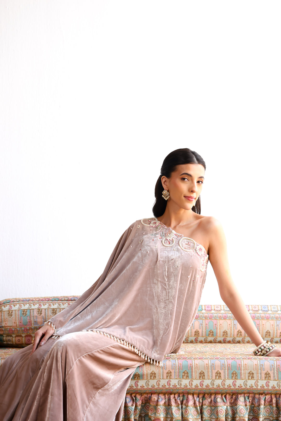 AMRAPALI VELVET ONE SHOULDER