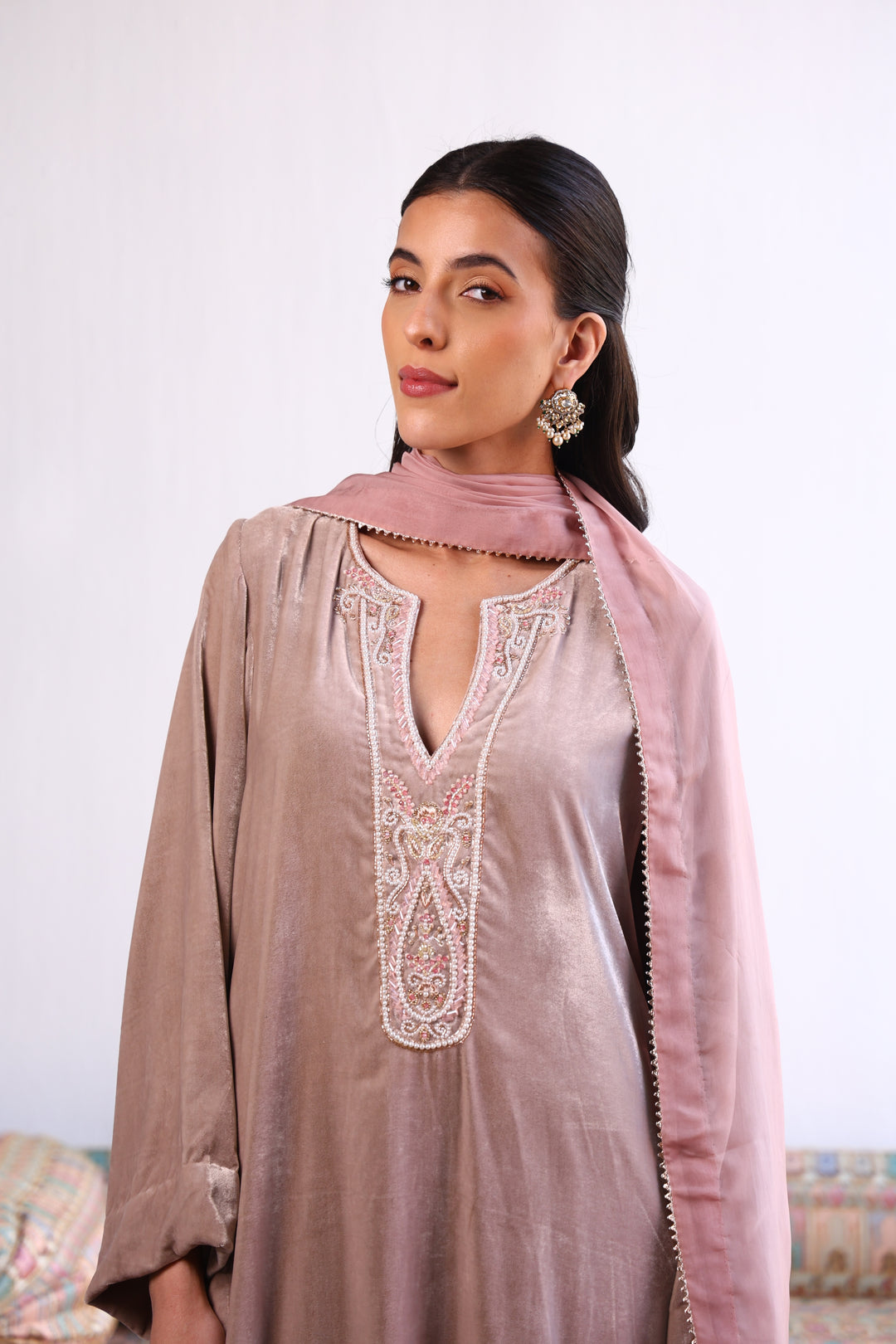 AMIRAN ROSE PINK LONG KAFTAN