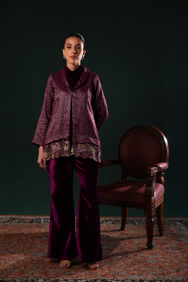 MUMTAAZ VELVET JACKET SET