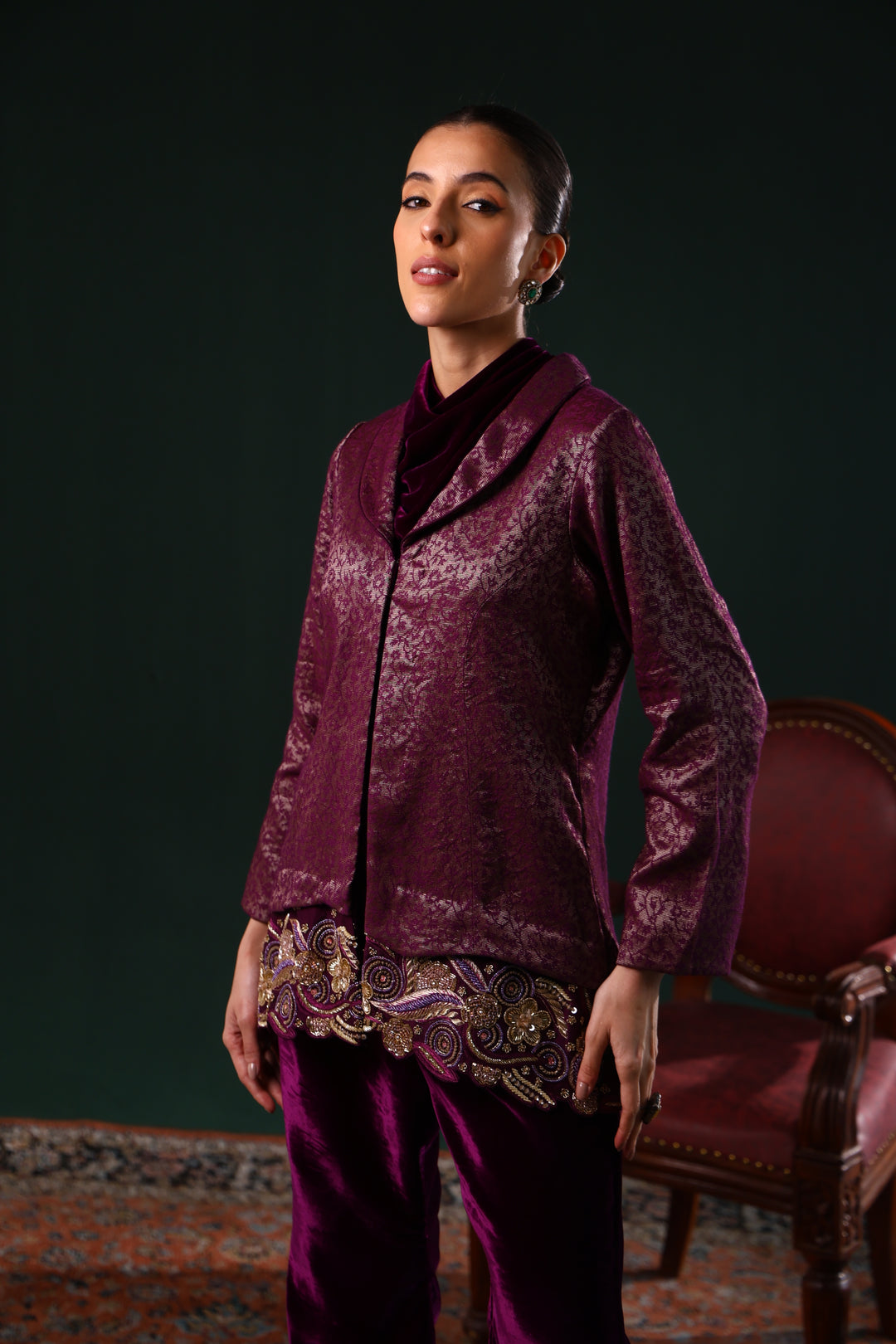 MUMTAAZ VELVET JACKET SET
