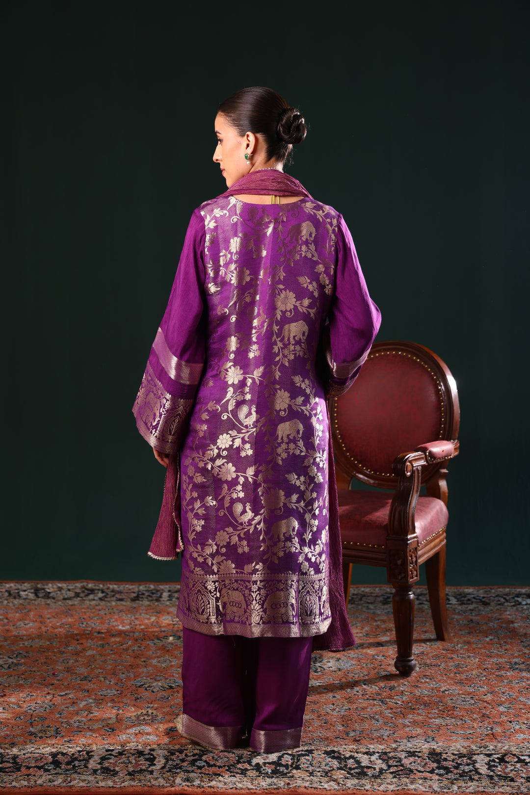 DARIA BANARSI KURTA PANT SET
