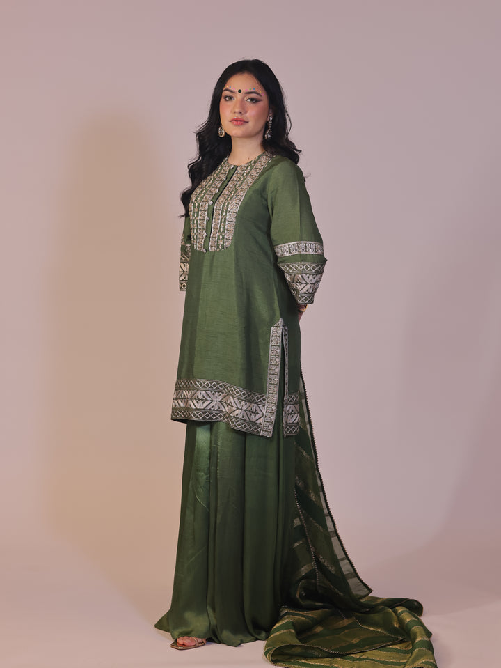Saanjh Kurta sharara set
