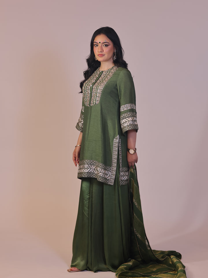 Saanjh Kurta sharara set