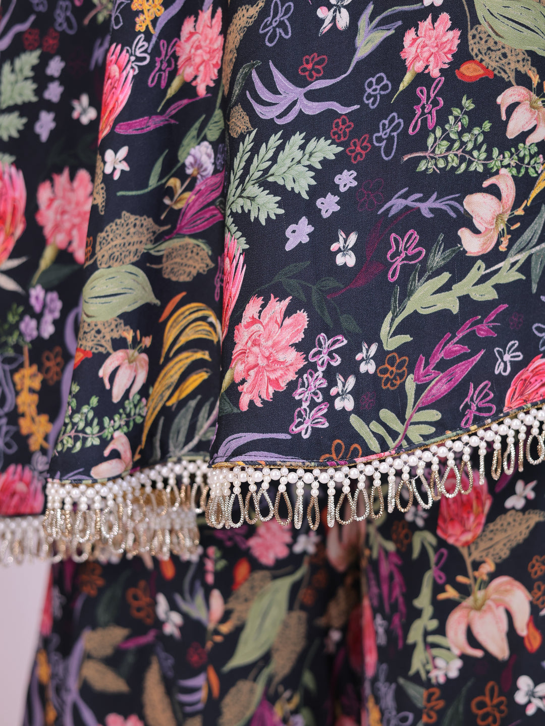 Rehaana One shoulder set