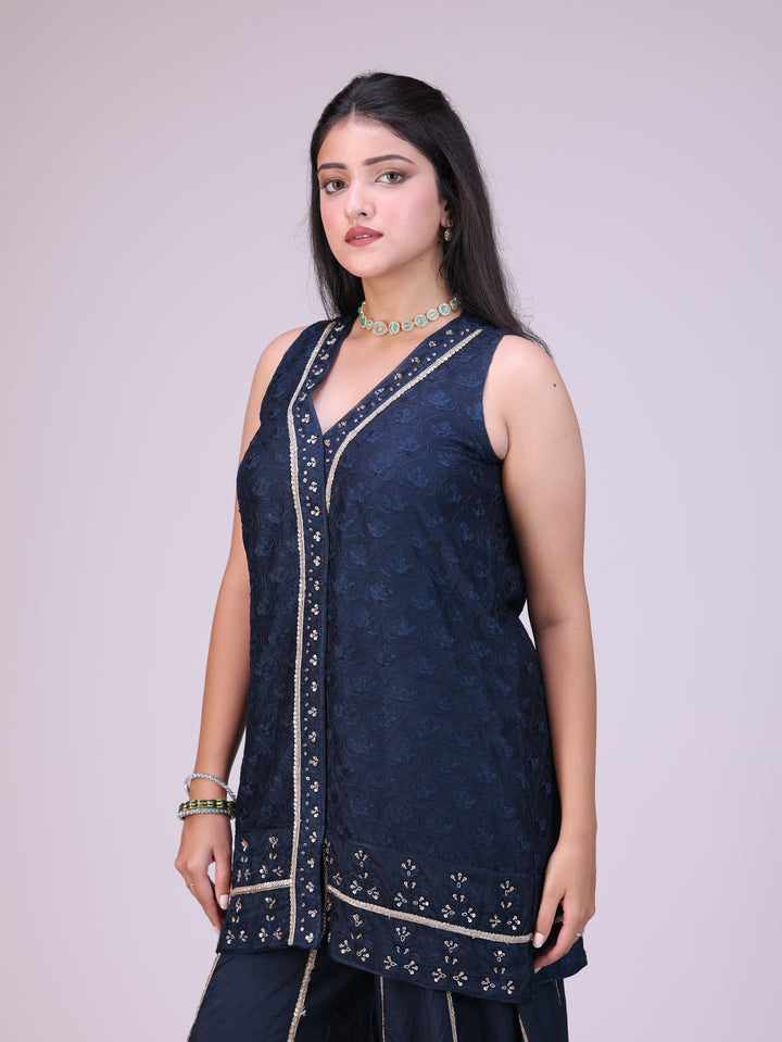 Aina Sleeveless panelled set