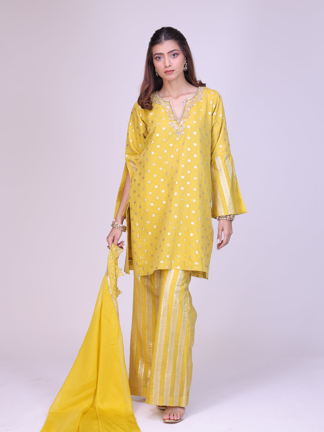 Zehra Kurta sharara set