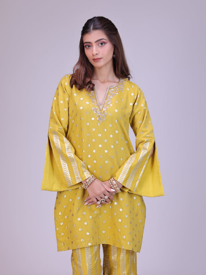 Zehra Kurta sharara set