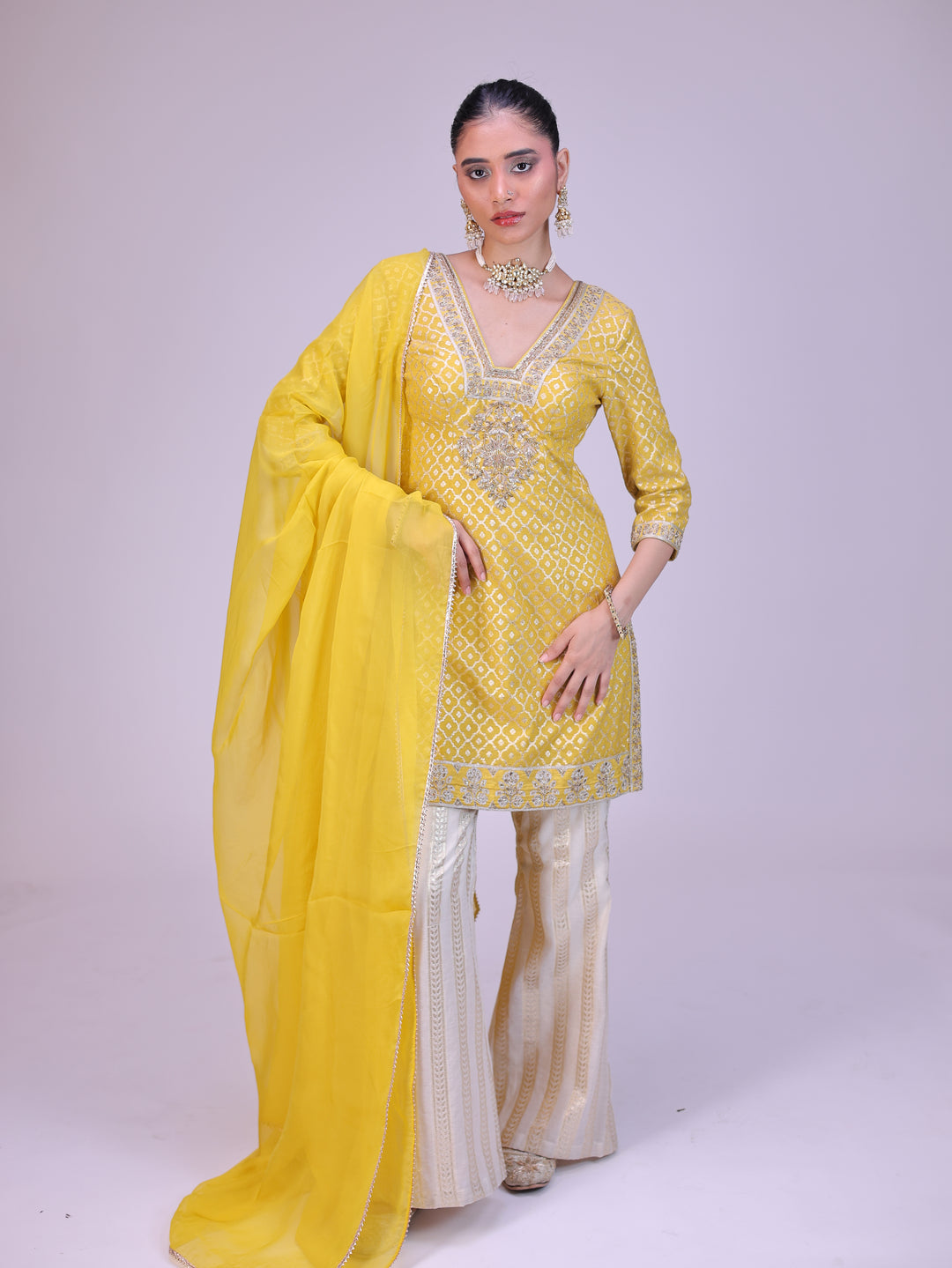 Fiza Short kurta bell bottom