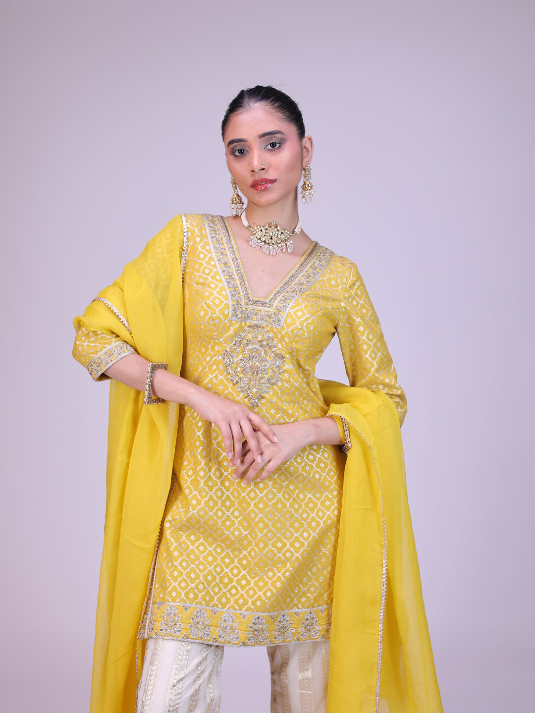 Fiza Short kurta bell bottom