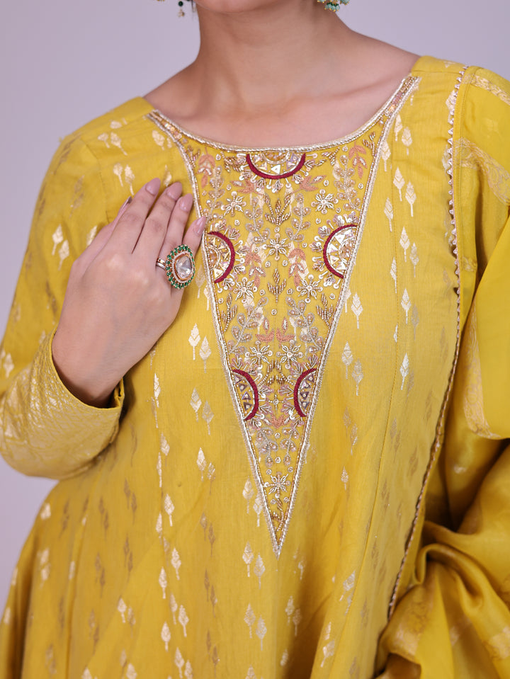 Chandani Anarkali set