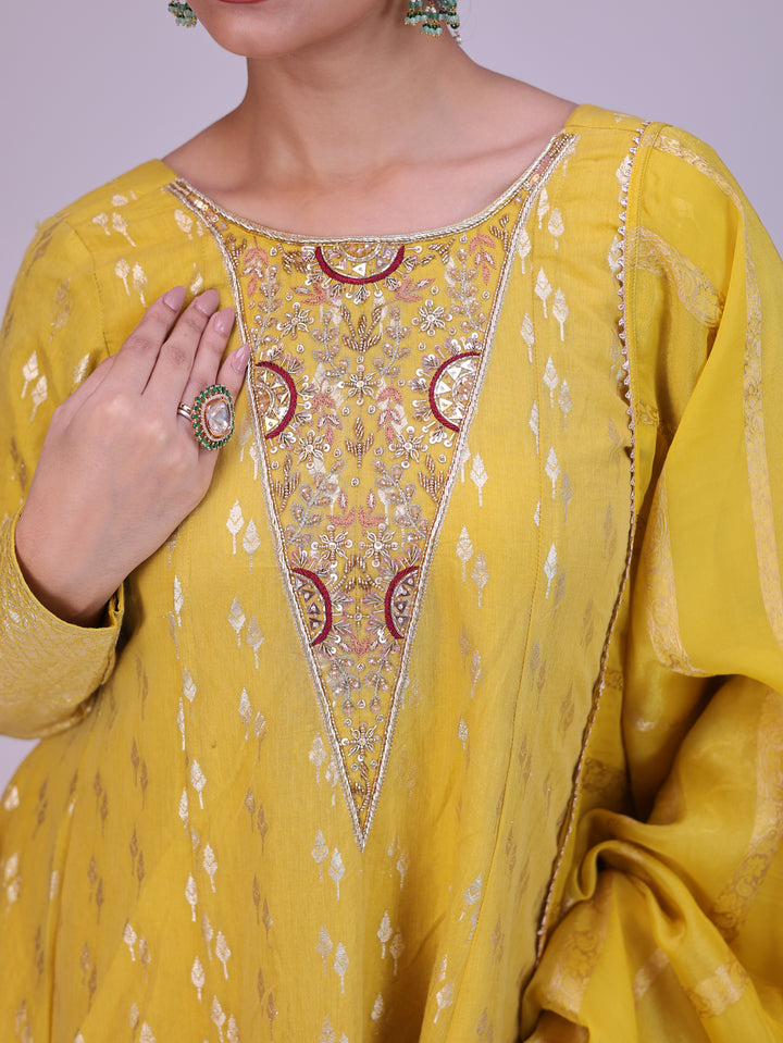 Chandani Anarkali set