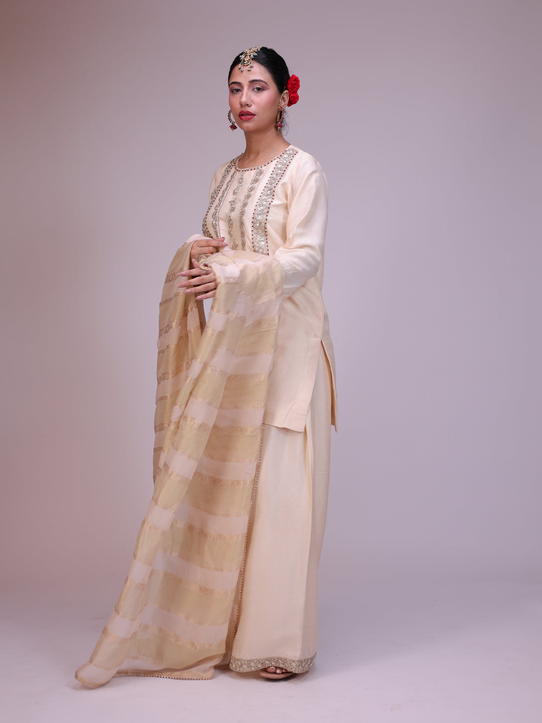 Falak Farshi Kurta
